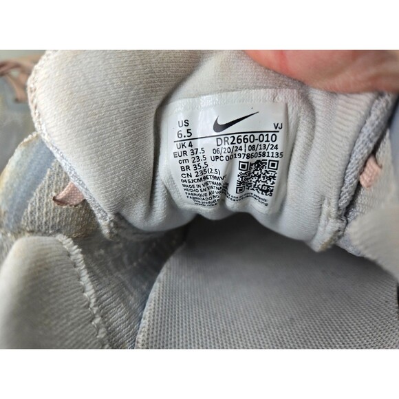 Nike ZoomX Invincible Run Flyknit 3 Shoes Womens 6.5 Photo Dust Running Sneakers - Picture 8 of 8